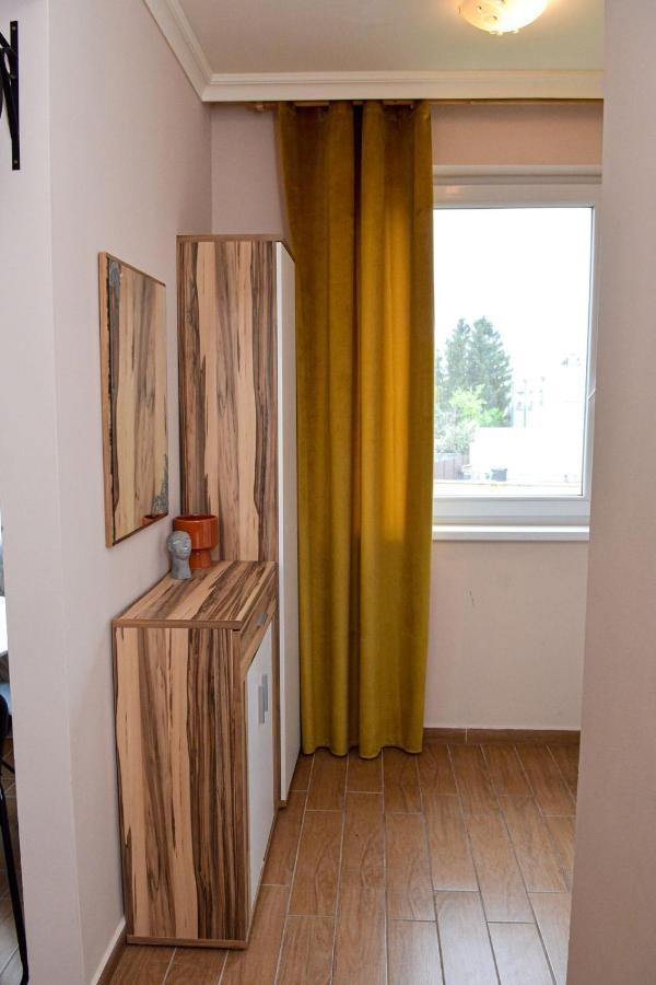 Unicum Apartman Hajduszoboszlo Exterior foto