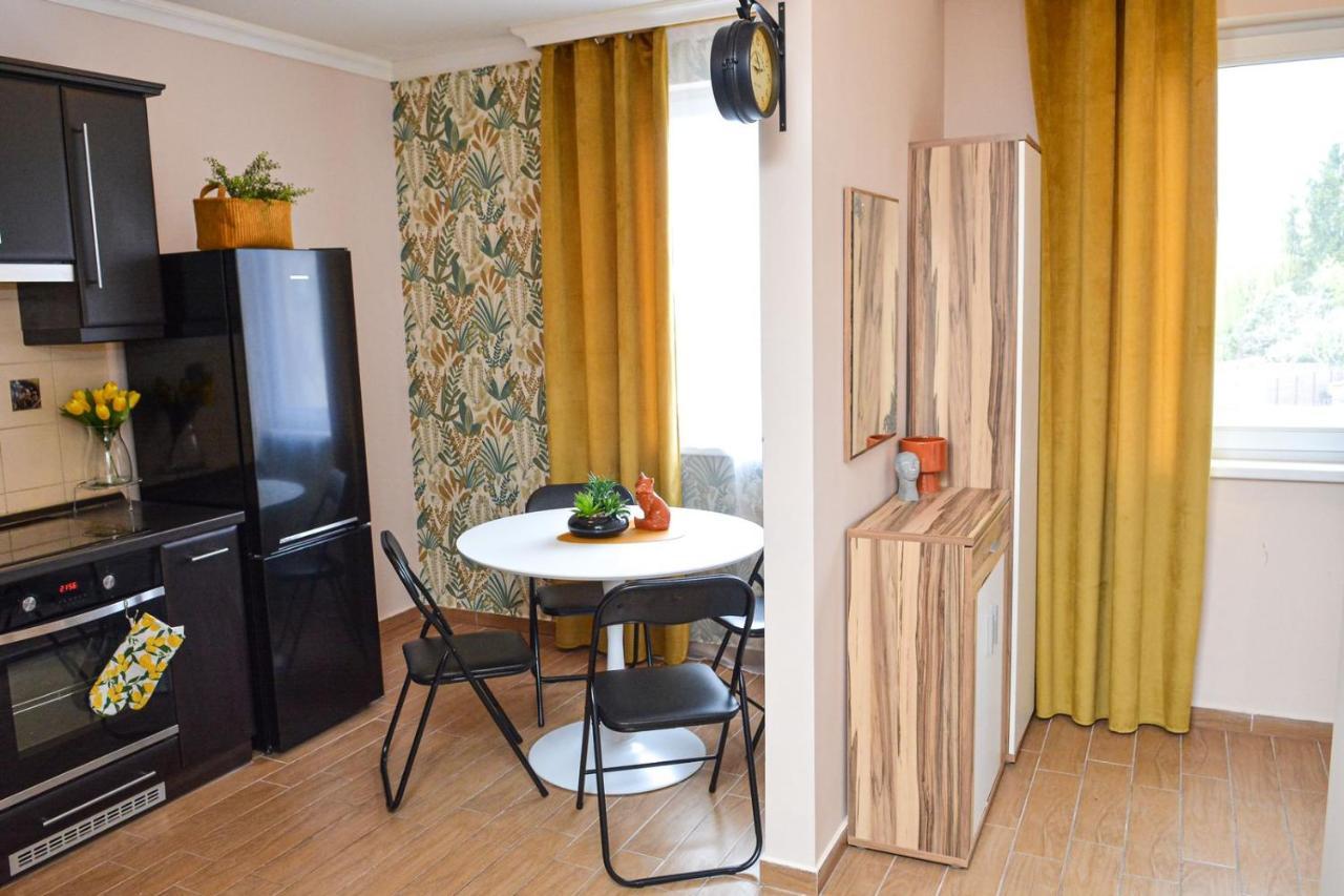 Unicum Apartman Hajduszoboszlo Exterior foto